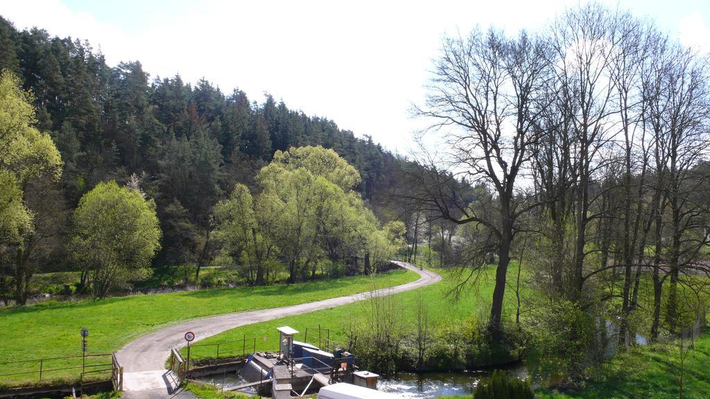 Penzion Padrtuv Mlyn Trebic Bagian luar foto